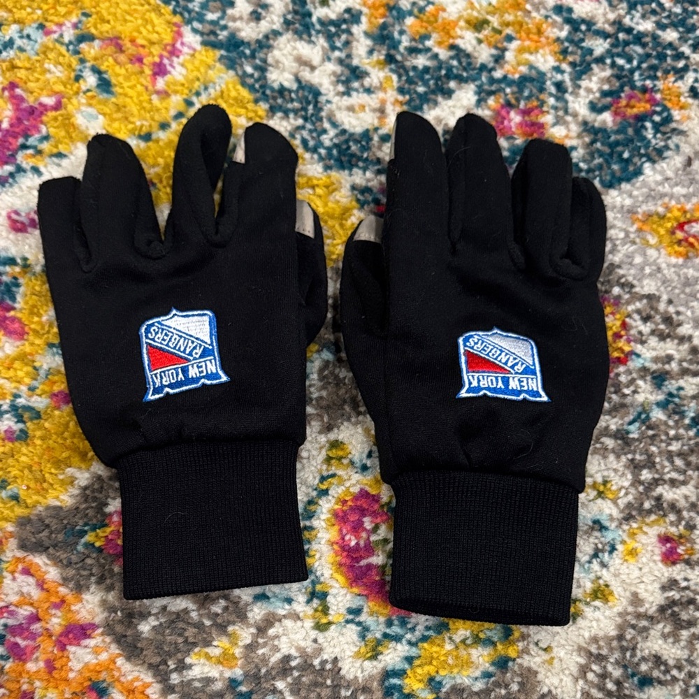 NHL New York Rangers Gloves by FOCO